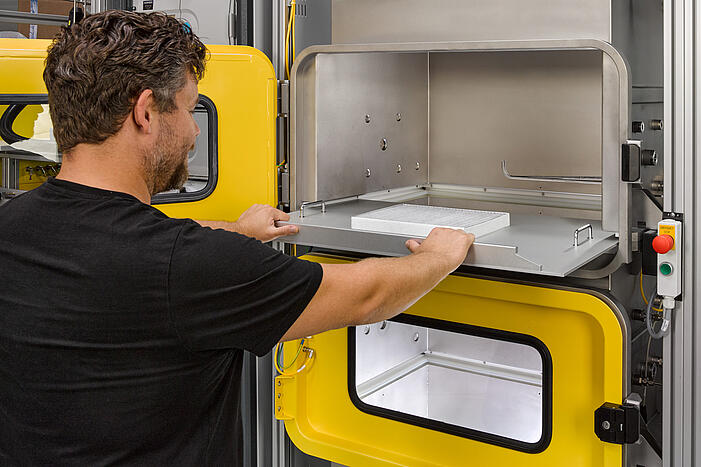 FCT 113 Brennstoffzellen Ansaugluftfilter Pr&uuml;fstand